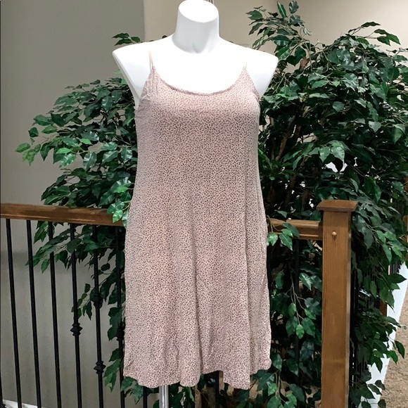 H&M Other - 🎈 H & M Nightie Size Large.  Super Comfy!